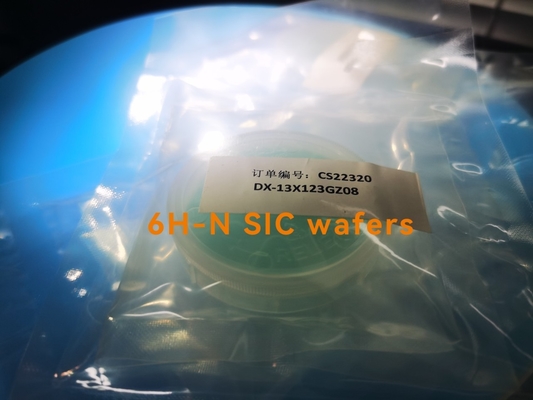 Купить Вафля кремниевого карбида субстратов 2inch 0.33mm 0.43mm 6H-N 4H-N SiC Производство в сети