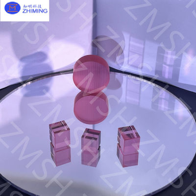 Купить Розовый синтетический сапфир Al2O3 Сырье ювелирная промышленность Высокая твердость Твердость Моха 9 Тщательная обработка Производство в сети