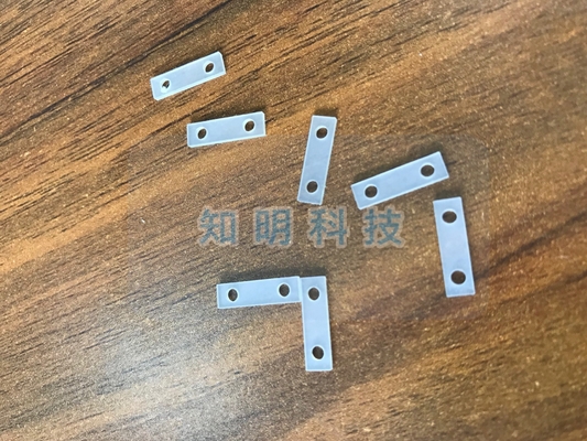 Купить Одиночные материалы Ал2О3 объектива 99,999% сапфира кристаллического стекла с твердостью максимума отверстия Производство в сети